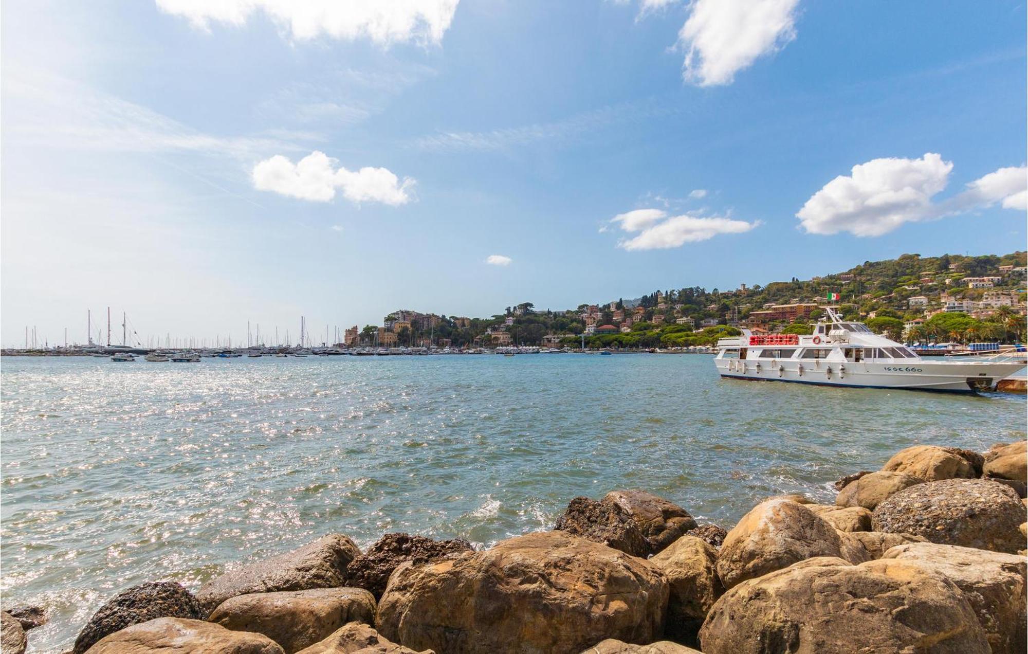 1 Bedroom Lovely Apartment In Rapallo Exterior photo